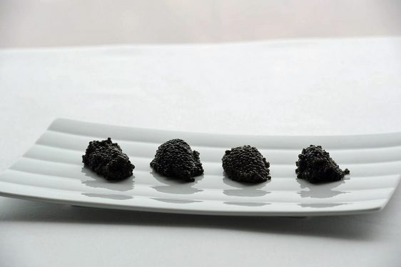 Vier unterschiedliche Kaviar-Qualitäten